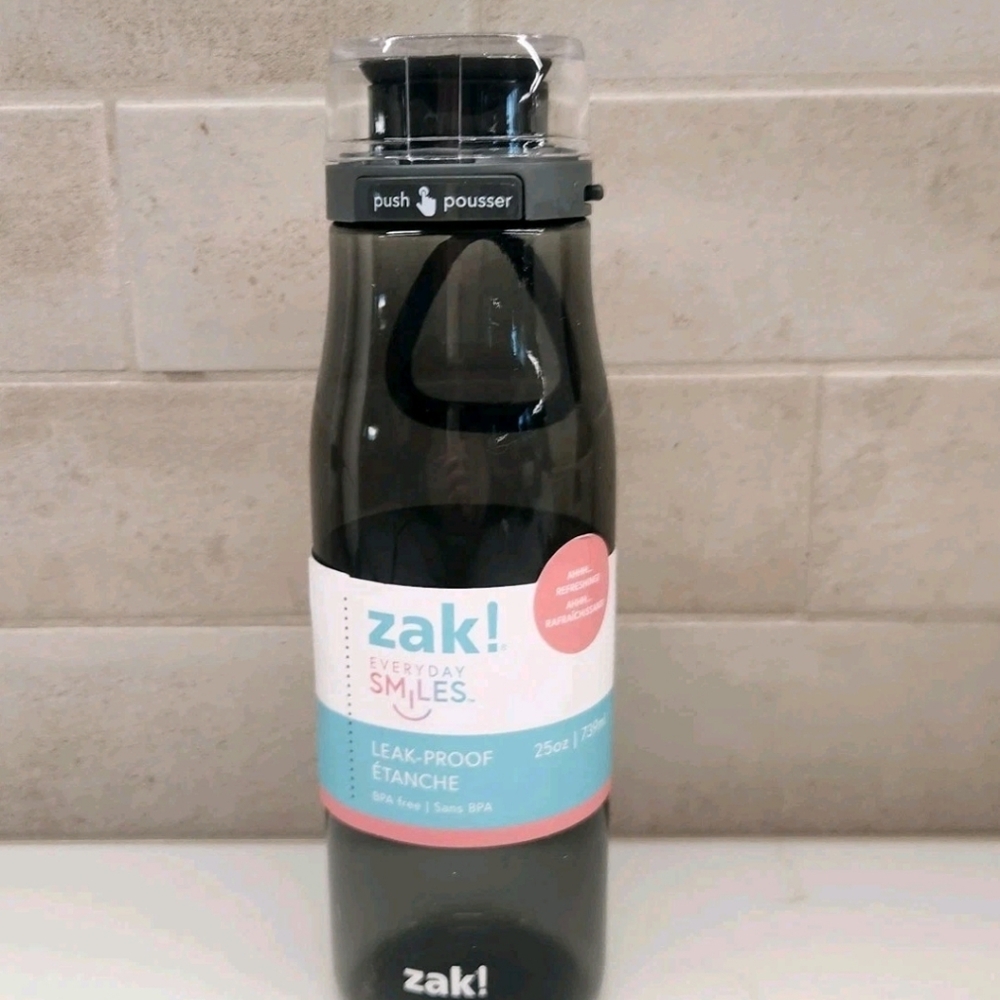 Zak Everyday Smiles Charcoal Leak Proof Water Bottle Wide Mouth 25 Oz New